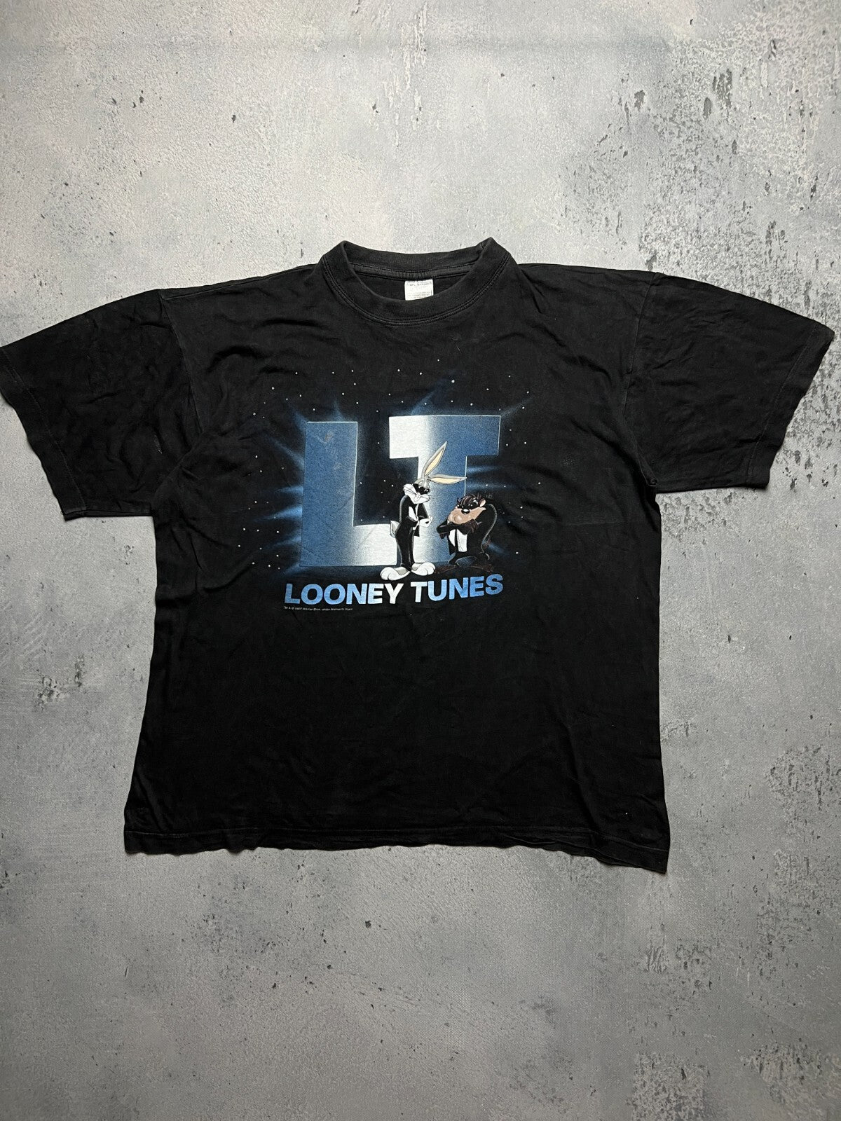 Vintage 1997 Looney Tunes Bugs And Taz Men In Black Tee