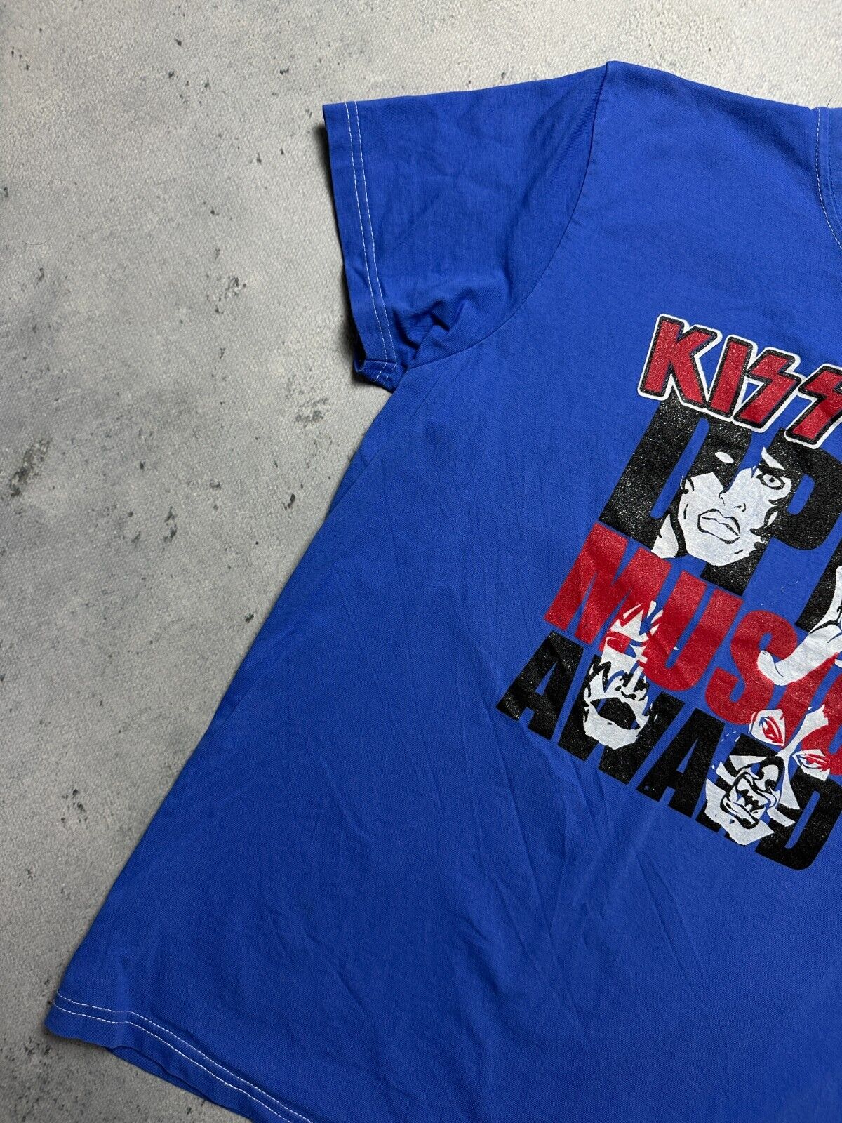 Vintage Kiss Big Graphic Logo Sex and Fun Rare Tee y2k 00s