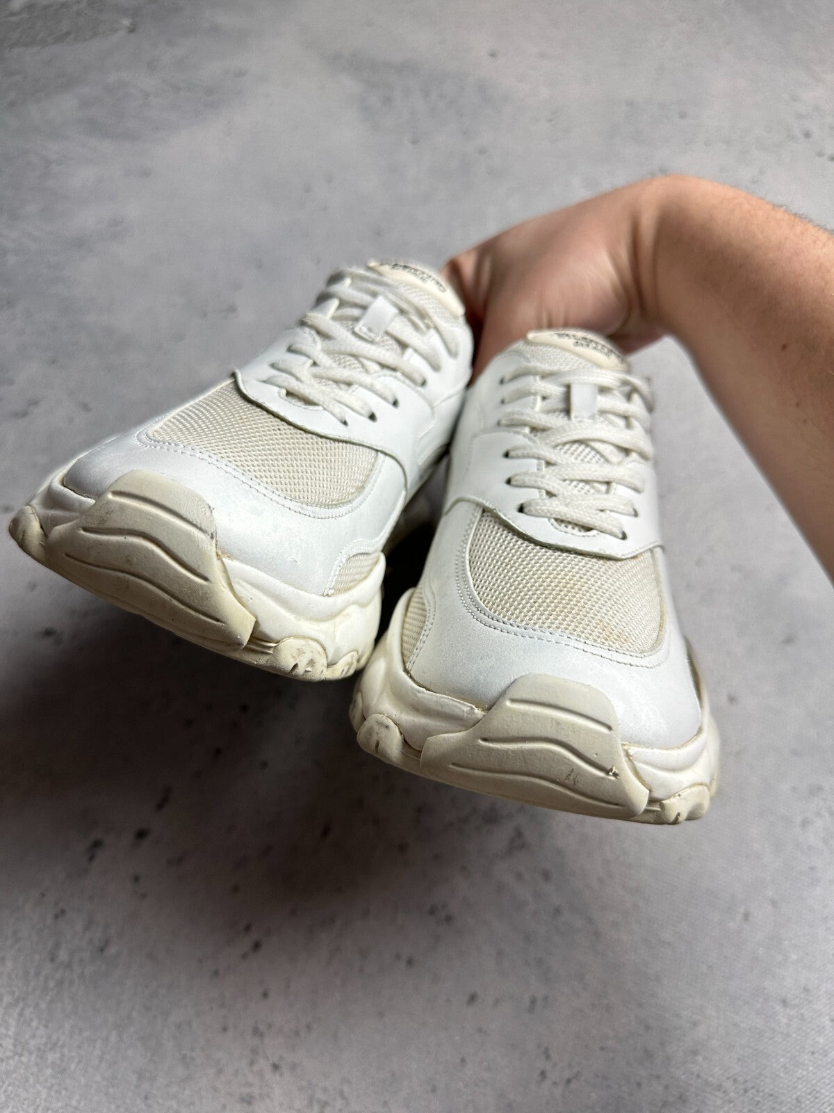 Valentino Sneakers Bounce Raised Sole Low Top Trainers White