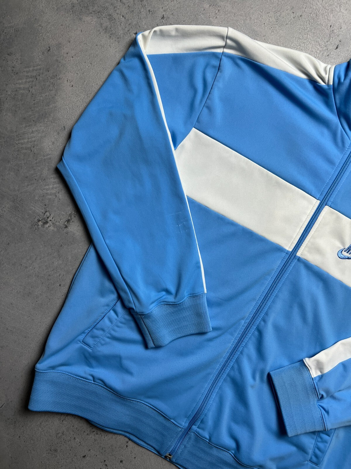 Vintage Zip-Up Nike small swoosh y2k Big Logo USA 00s 90s