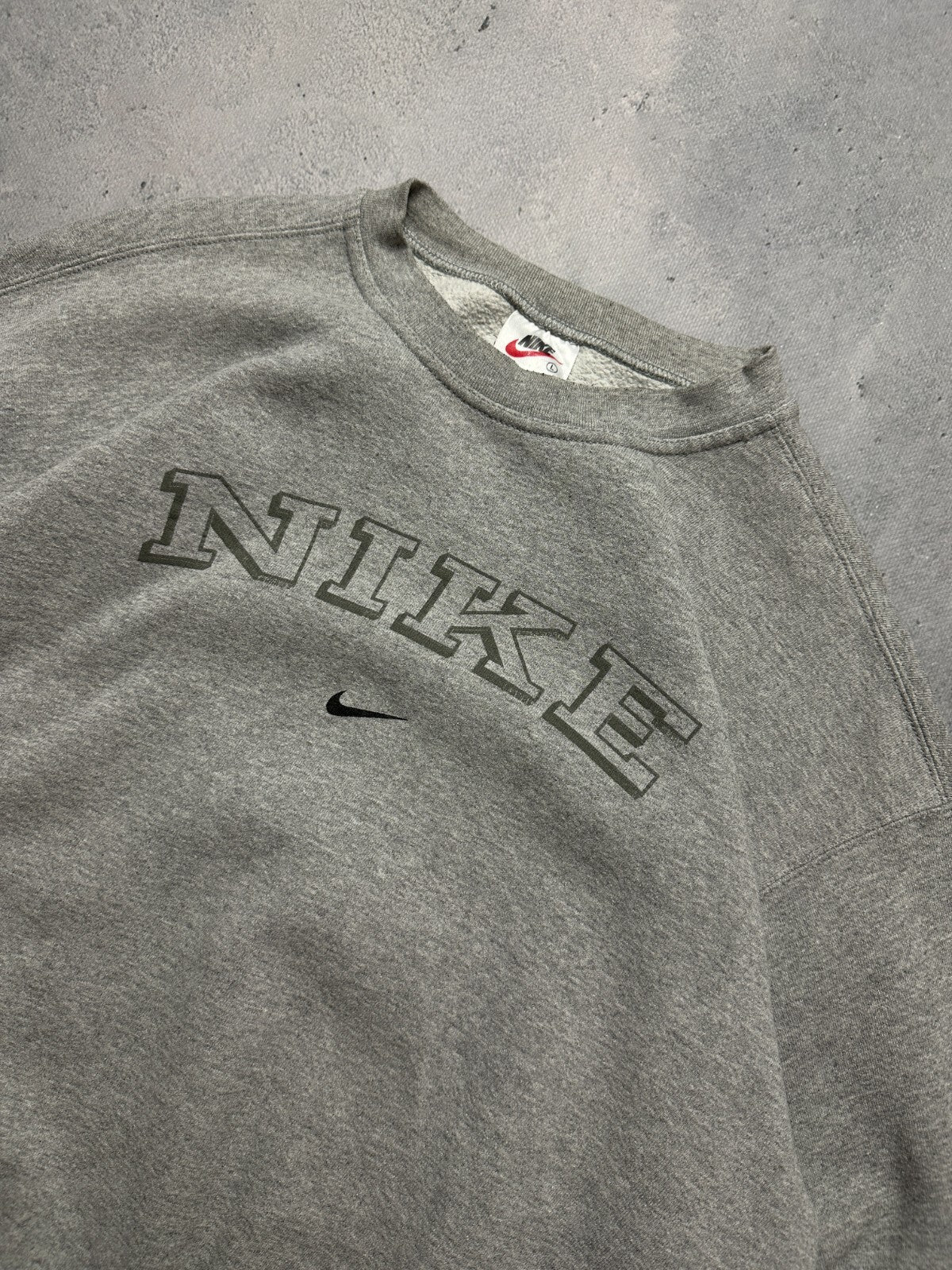 Vintage Crewneck Nike Boxy Center Swoosh logo Made in USA