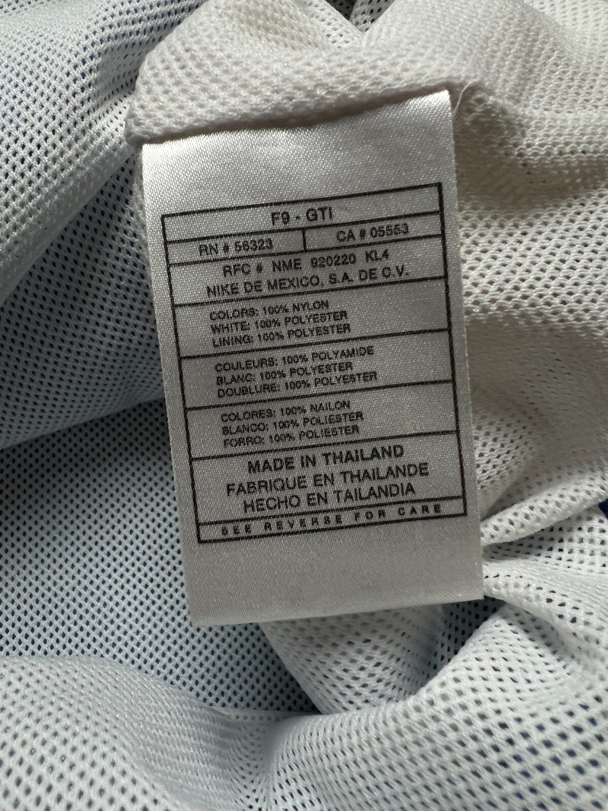 Nike Vintage Zipper Jacket swoosh logo y2k 90s Zip-Up rare