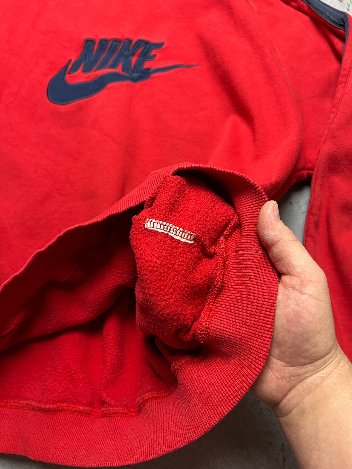 Nike Vintage Crewneck Center Logo Swoosh Hype Sweatshirt 90s