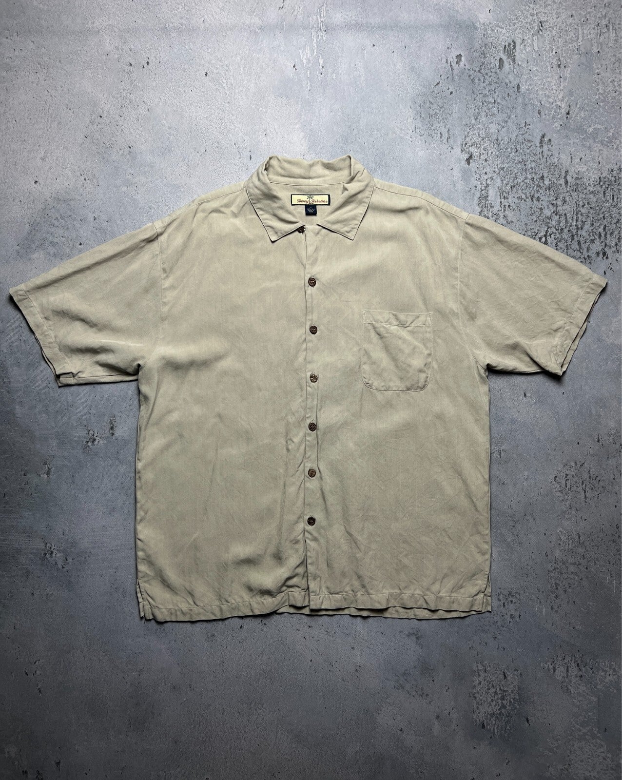 Tommy Bahama Beige 100% Silk Hawaiian Button Up Shirt y2k