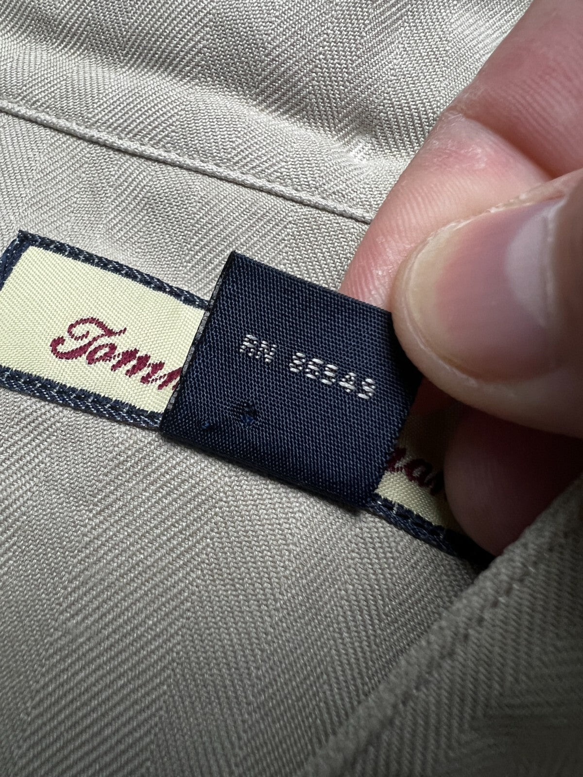 Tommy Bahama Beige 100% Silk Hawaiian Button Up Shirt y2k