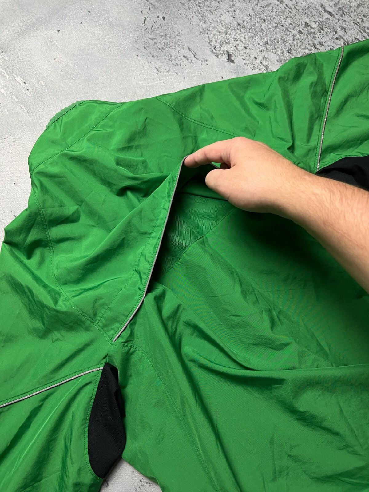 Nike Vintage Zipper Jacket swoosh logo y2k 90s Zip-Up rare