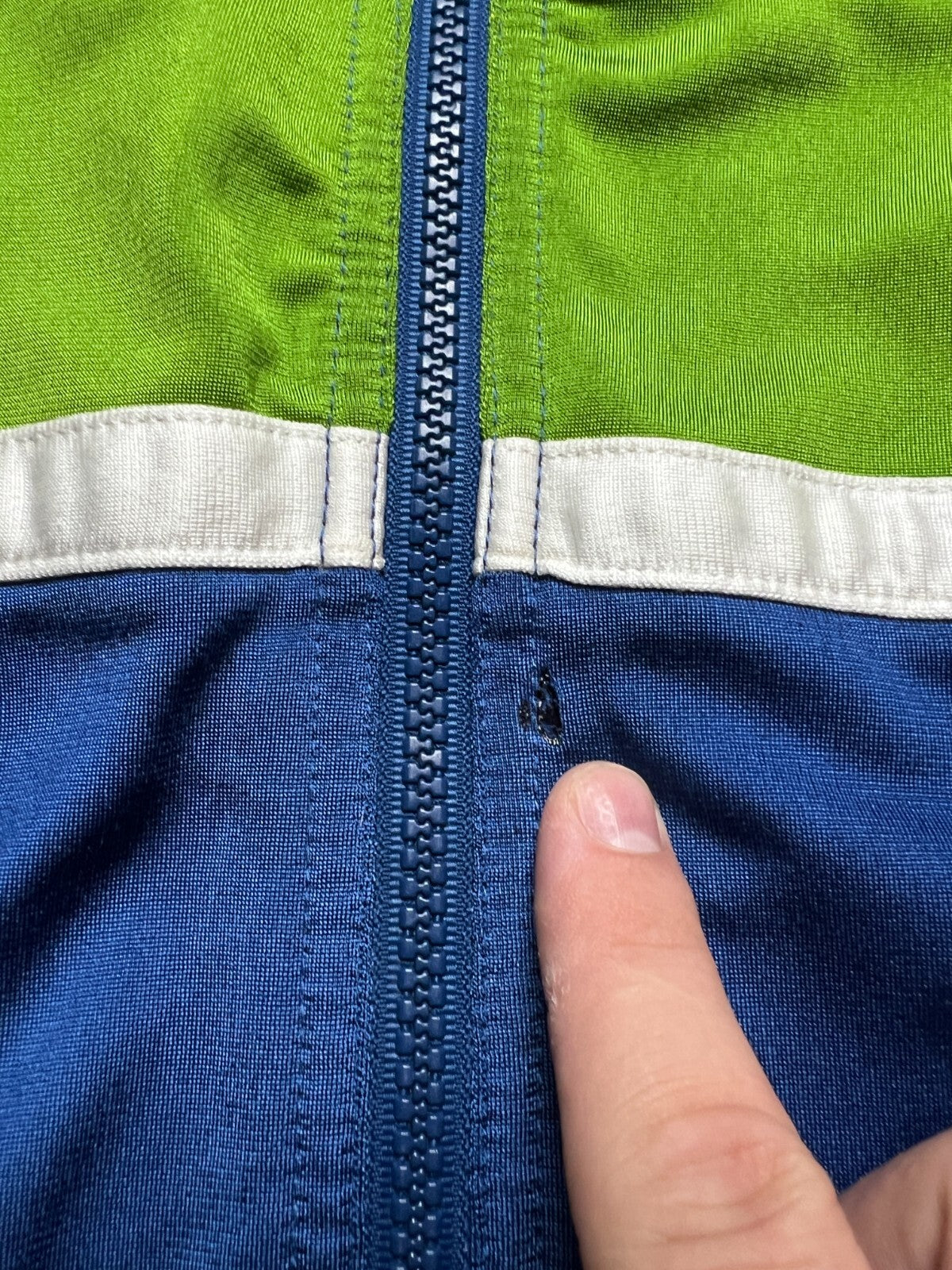 Nike Vintage Zipper Jacket central swoosh logo y2k 90s