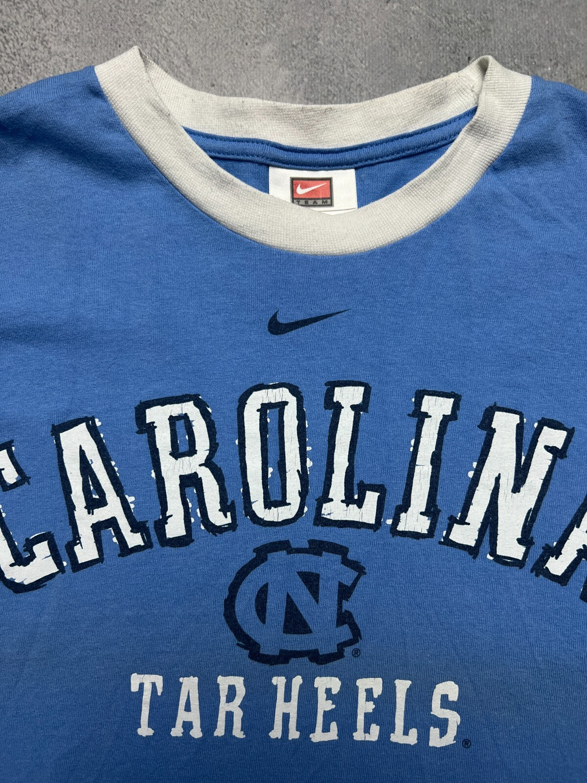 Nike tee Vintage 90s Nike Central Logo Swoosh T-shirt y2k