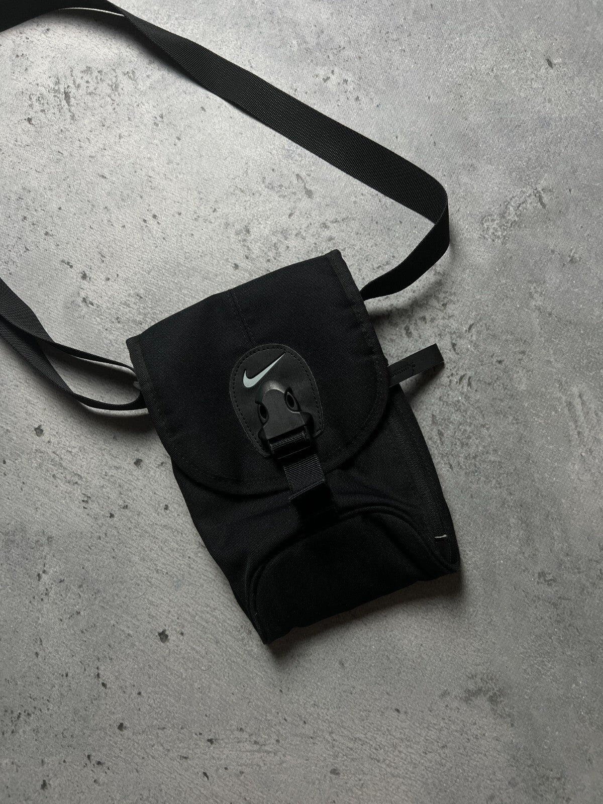 Nike Swoosh Black mini Messenger y2k Cordura 90s central logo One Size