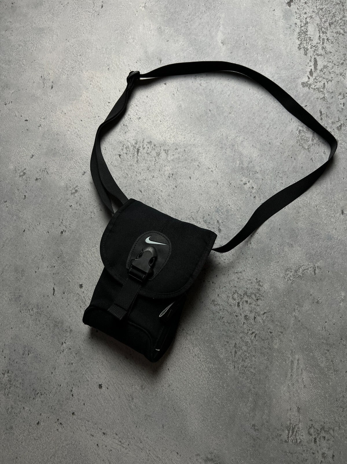Nike Swoosh Black mini Messenger y2k Cordura 90s central logo One Size