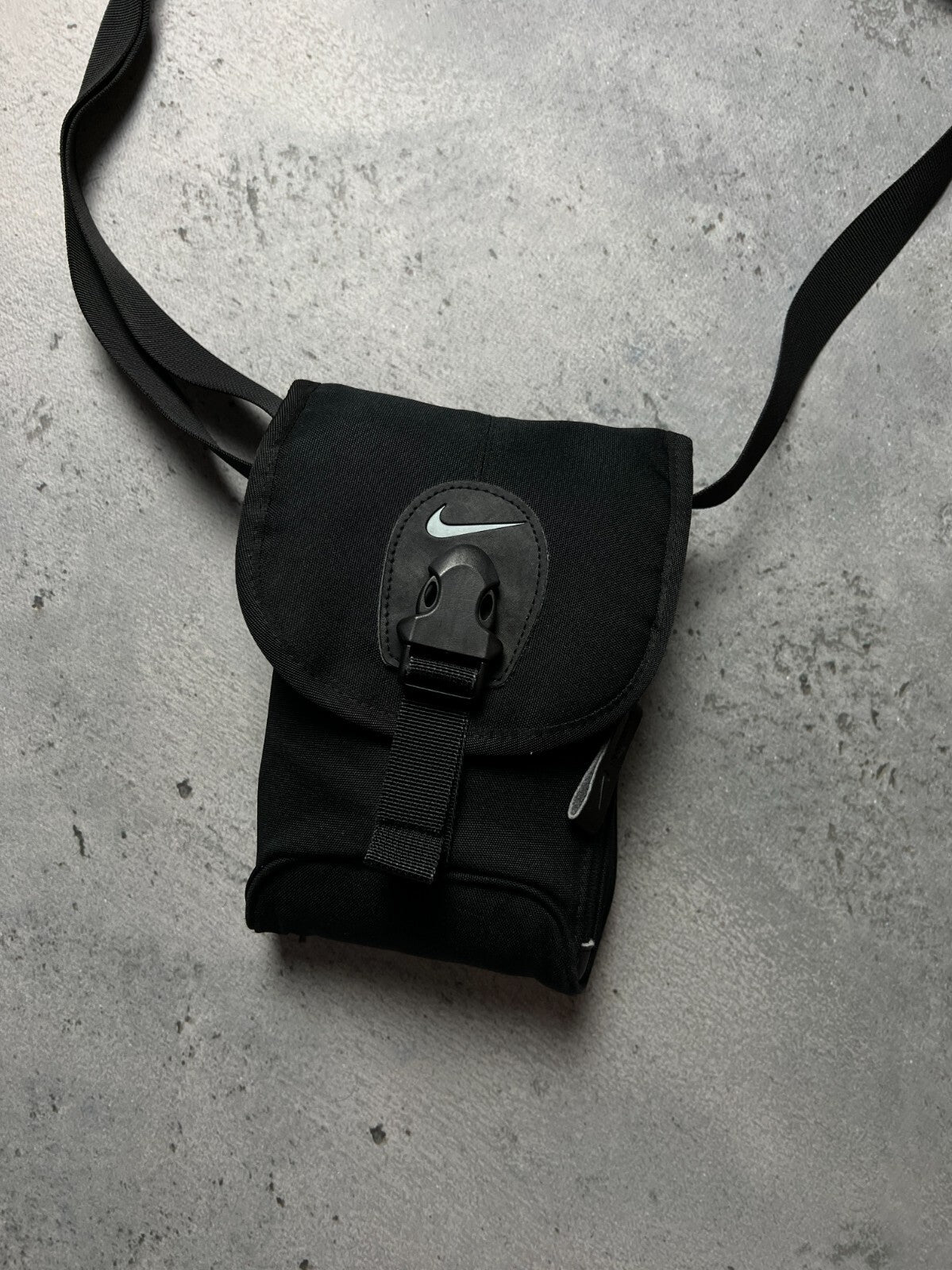 Nike Swoosh Black mini Messenger y2k Cordura 90s central logo One Size