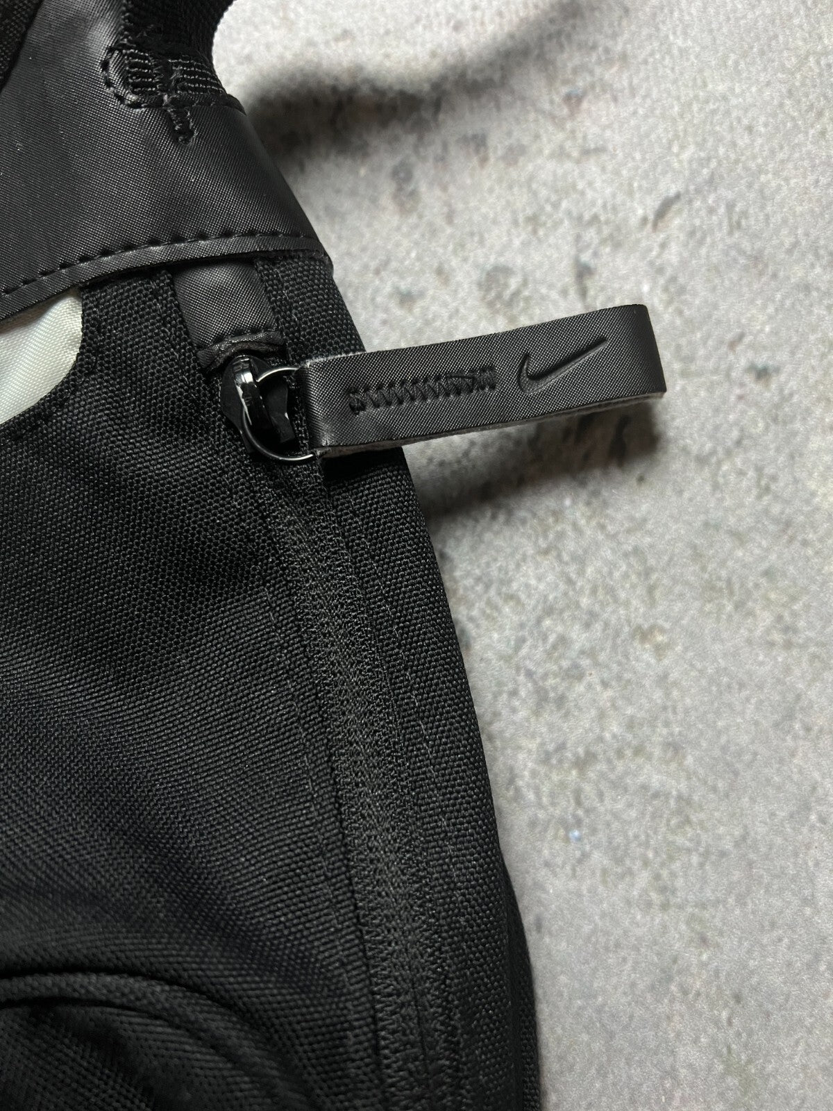 Nike Swoosh Black mini Messenger y2k Cordura 90s central logo One Size