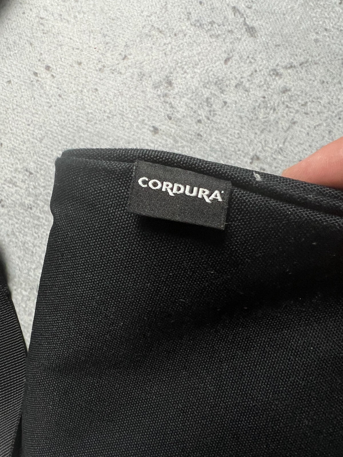 Nike Swoosh Black mini Messenger y2k Cordura 90s central logo One Size