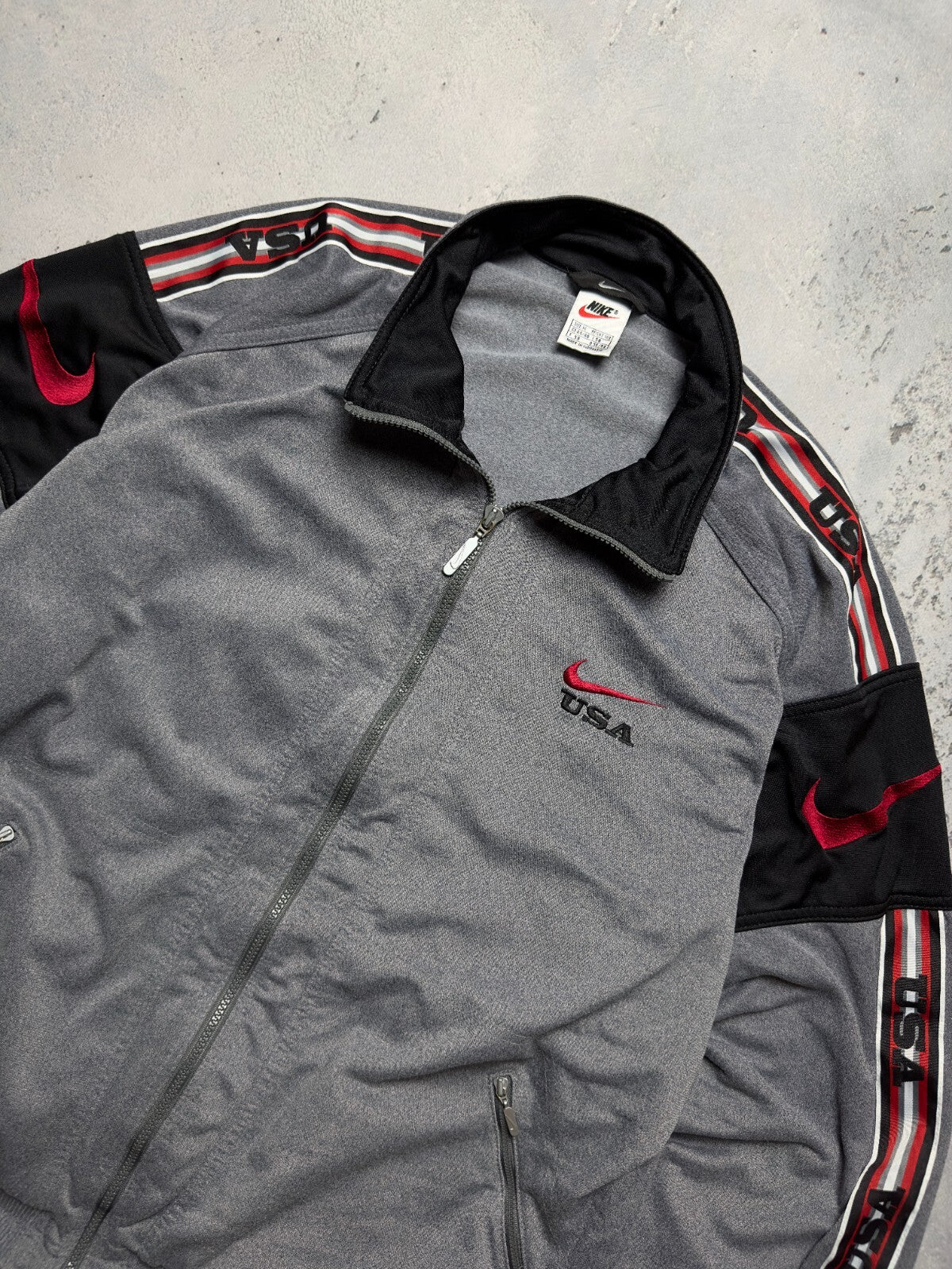 Nike Vintage Zipper Jacket central swoosh logo y2k 90s