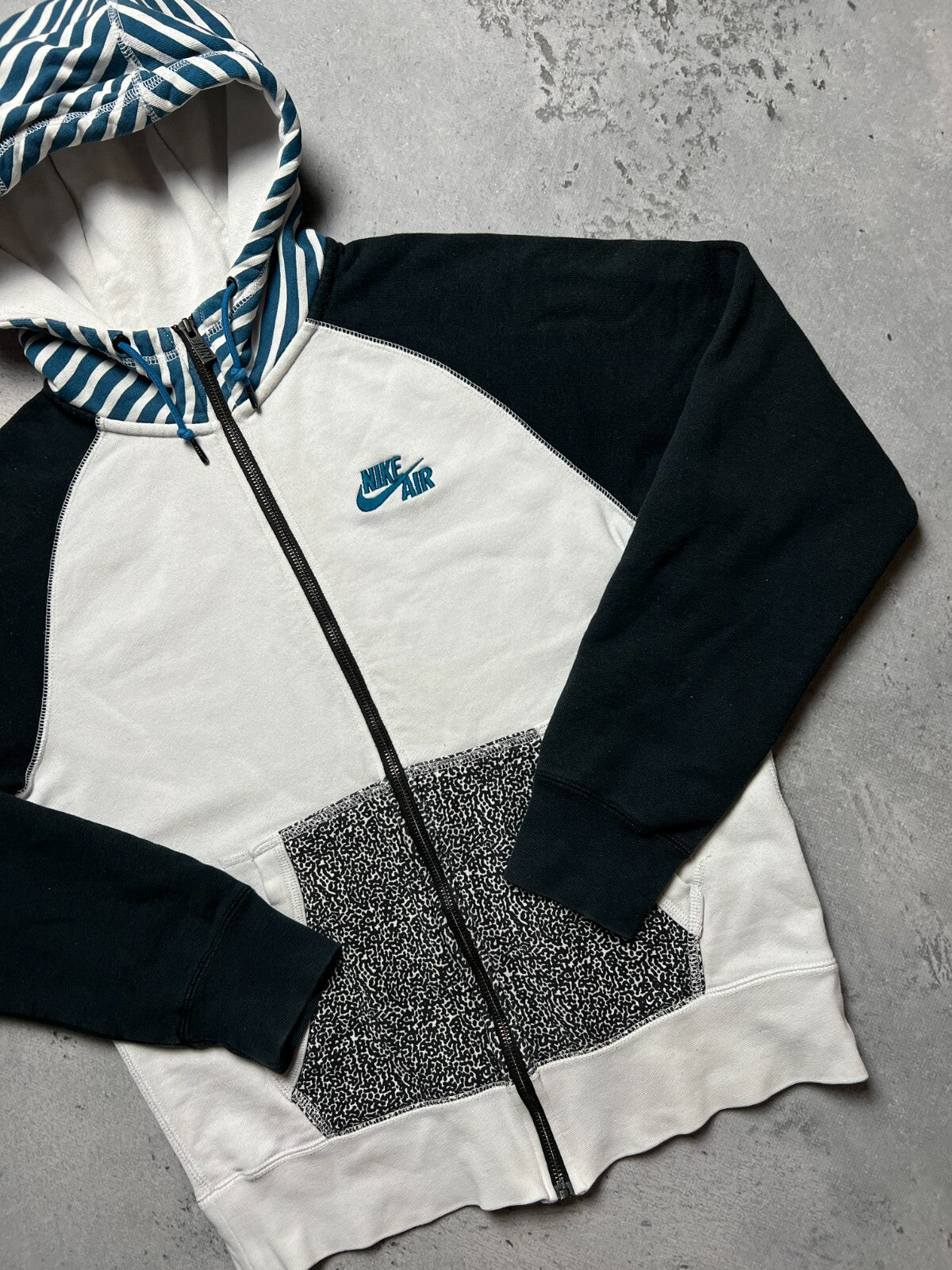 Zip-Up Hoodie Nike Vintage center logo swoosh Travis Style