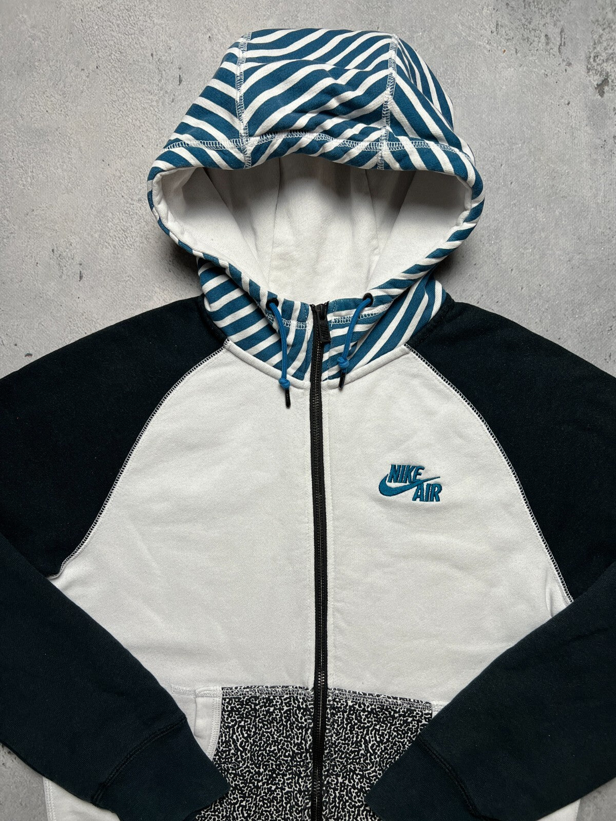 Zip-Up Hoodie Nike Vintage center logo swoosh Travis Style