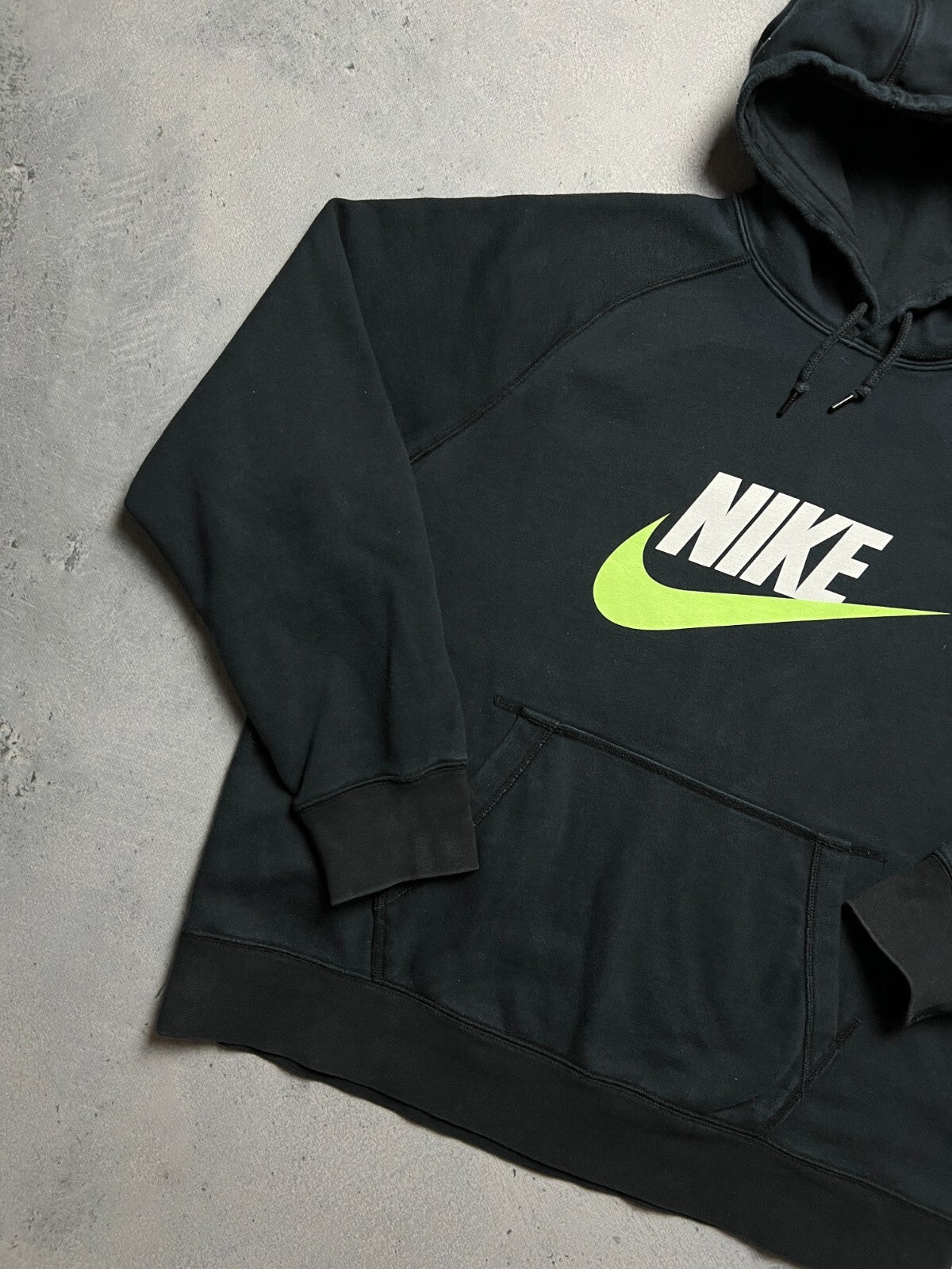 Nike boxy fit vintage hoodie center swoosh logo spellout y2k
