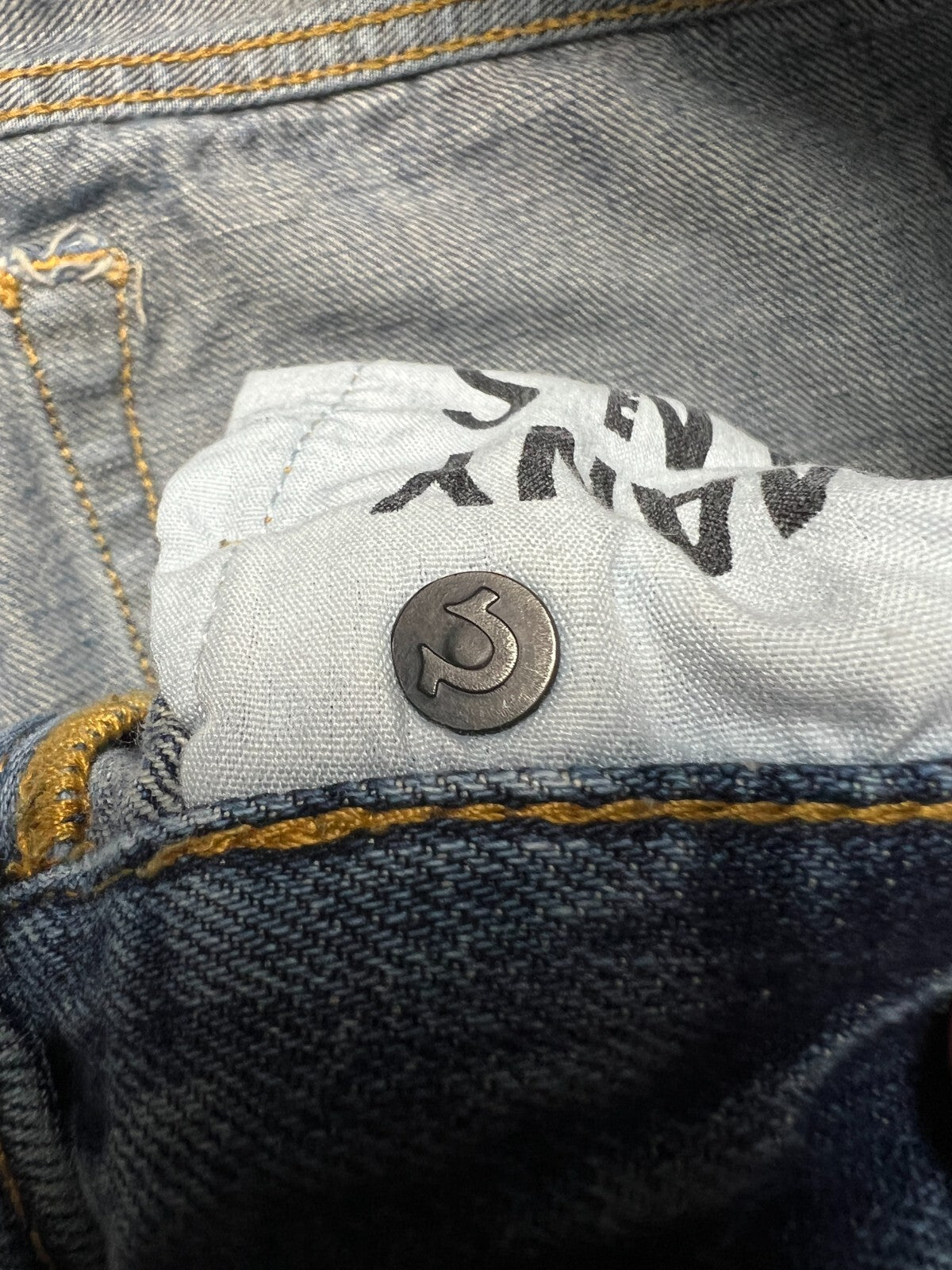 True Religion Rocco Washed Distressed Relaxed Jeans y2k USA