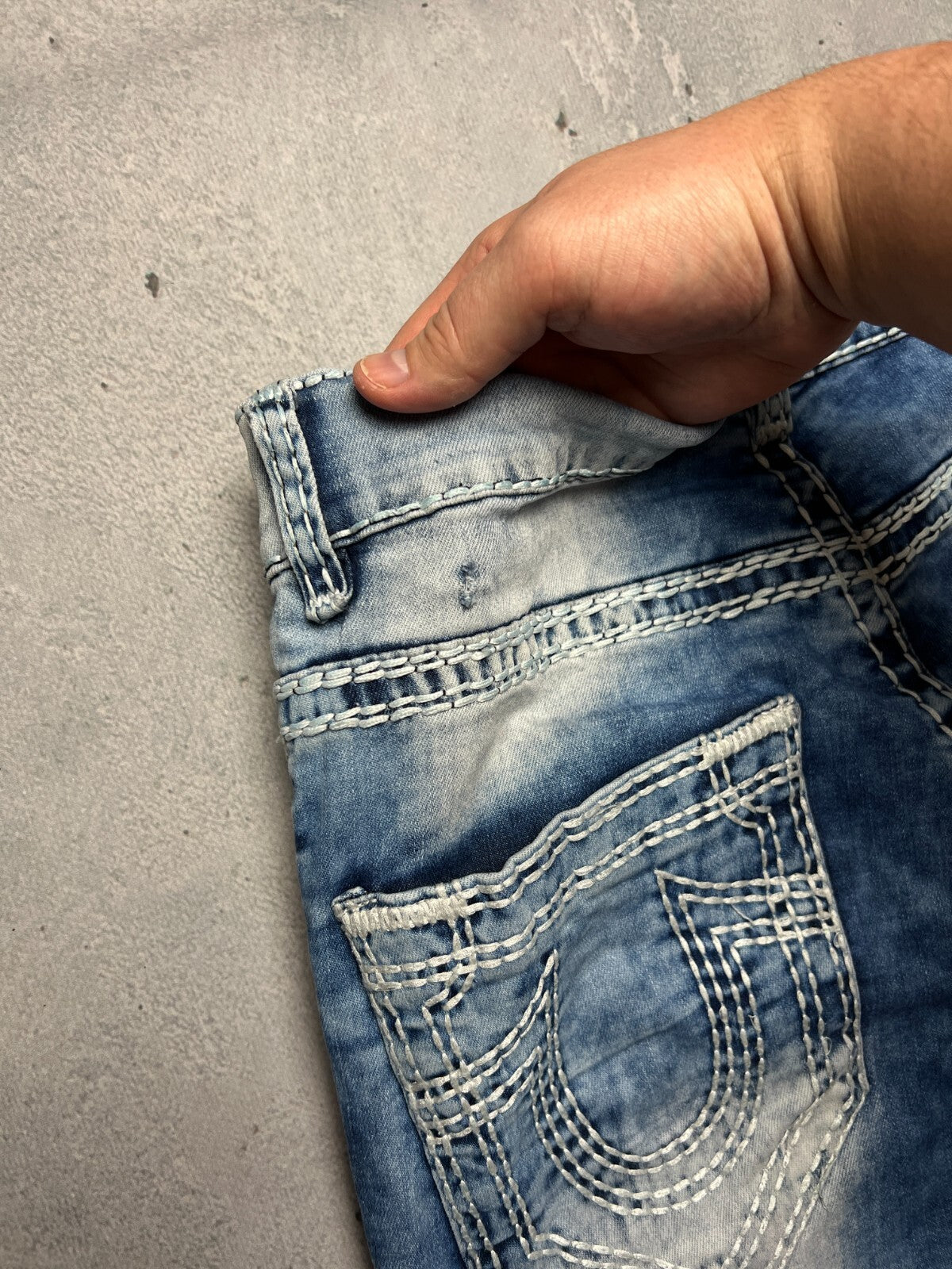 True Religion Joey Straight Distressed Relaxed Jeans y2k USA
