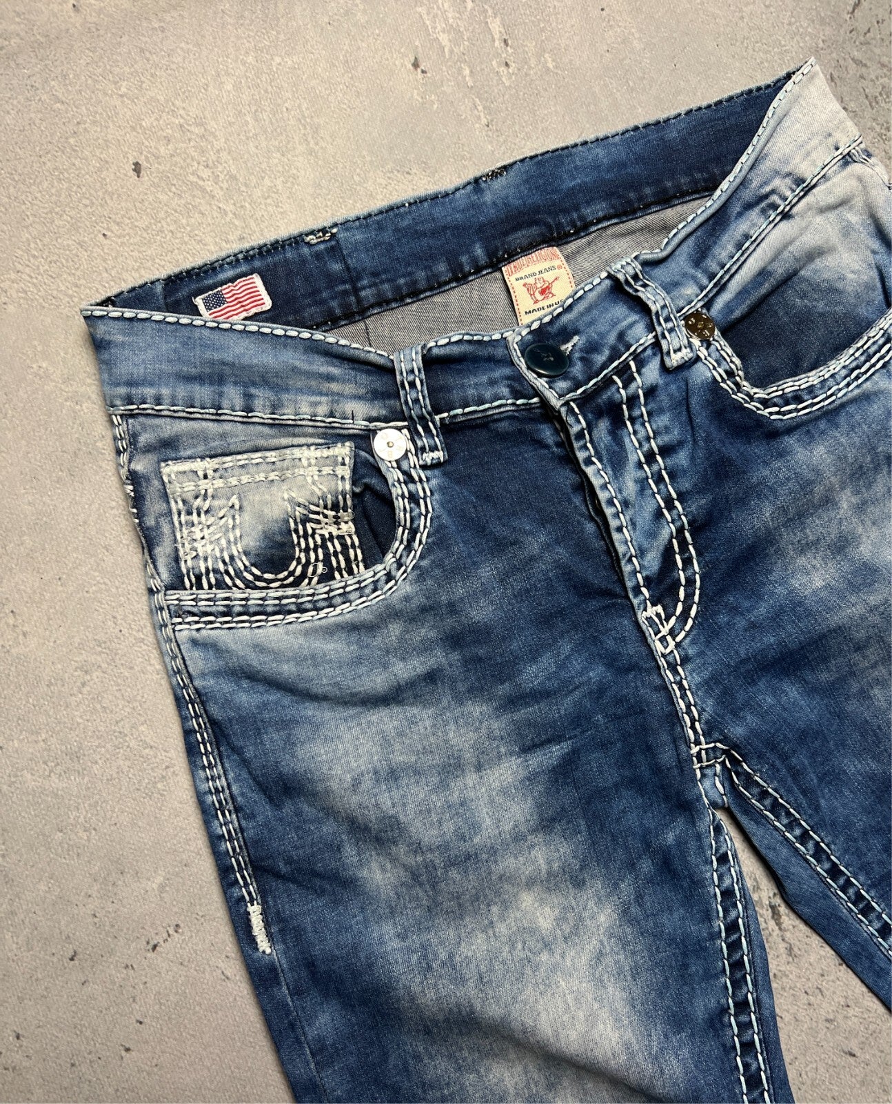 True Religion Joey Straight Distressed Relaxed Jeans y2k USA