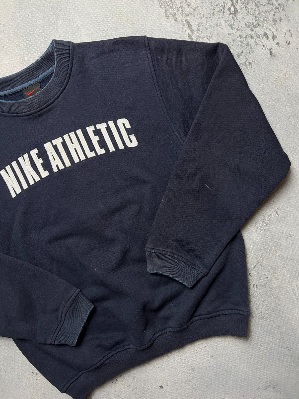 Vintage Crewneck Nike Boxy Central Big Athletic logo USA 90s