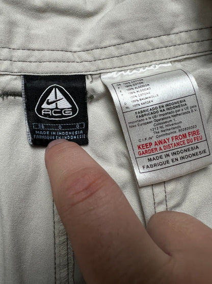 90s Nike ACG Cargo Shorts 00s Vintage Hiking y2k Outdoor