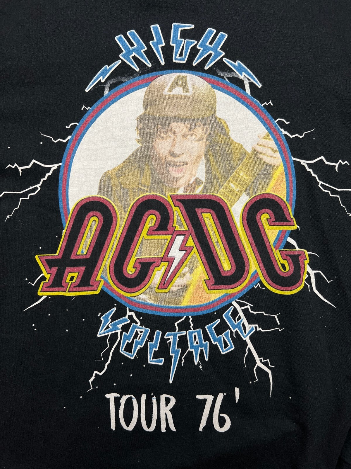 Vintage 00s AC/DC Tour ‘76 Rock Band Crewneck Sweatshirt y2k
