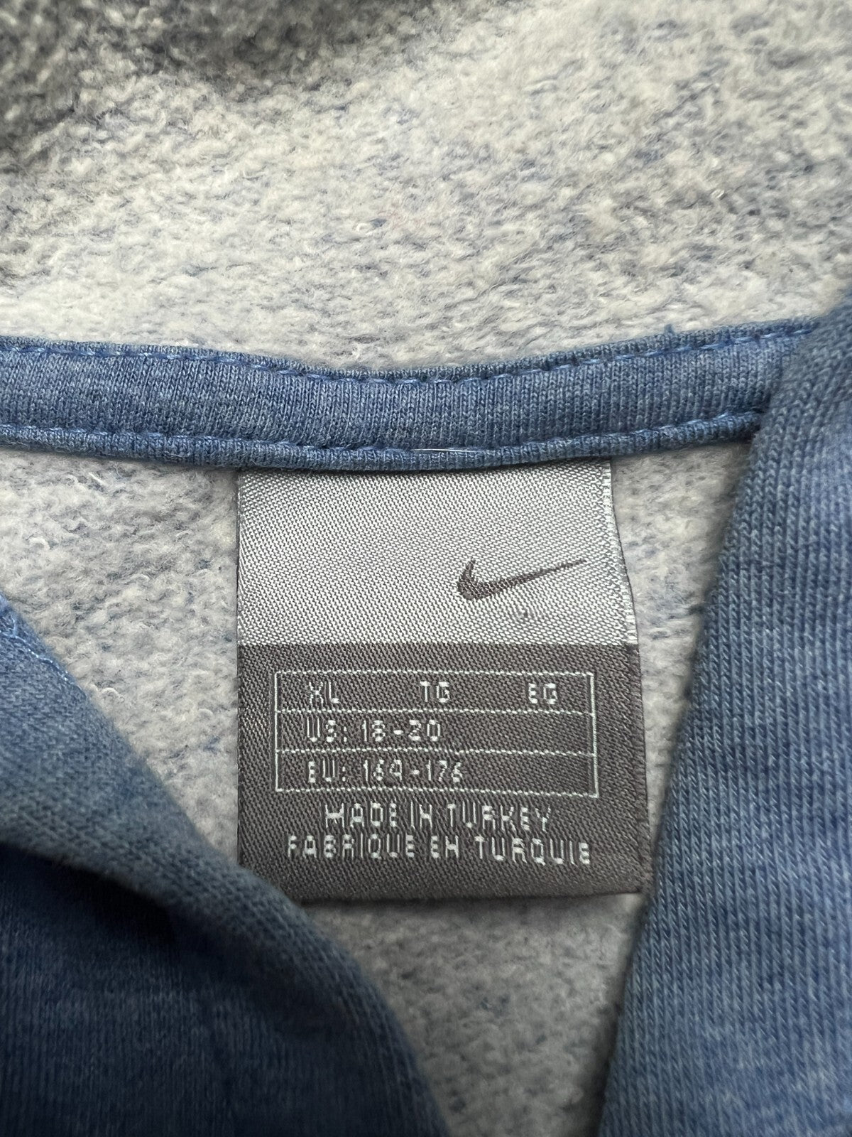 Hoodie Nike Vintage center logo swoosh hype fit Travis Style