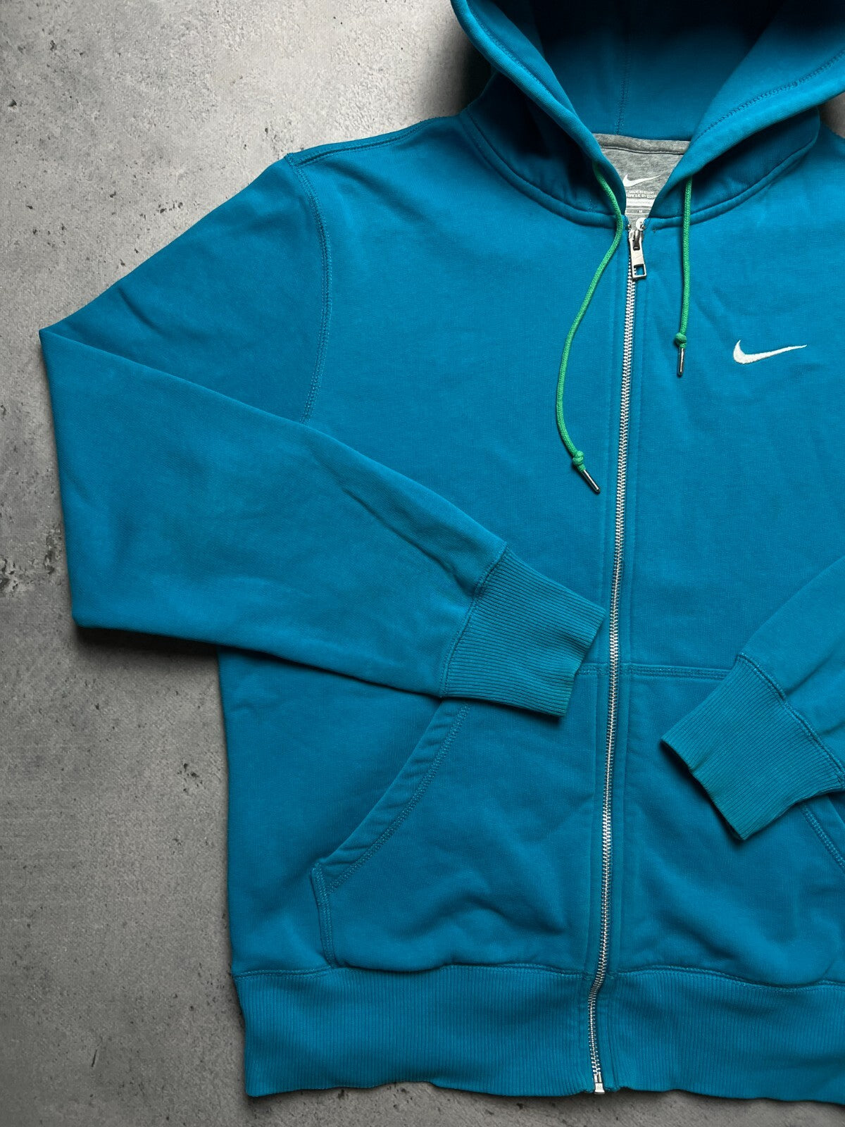Nike Vintage Zipper Jacket central swoosh logo y2k 90s