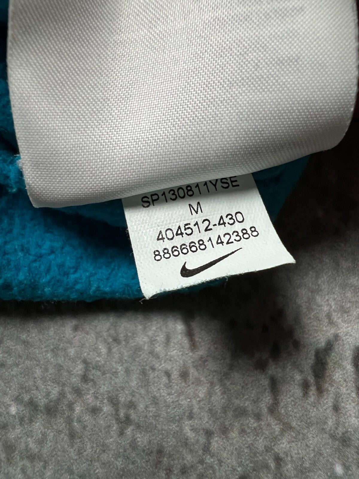 Nike Vintage Zipper Jacket central swoosh logo y2k 90s