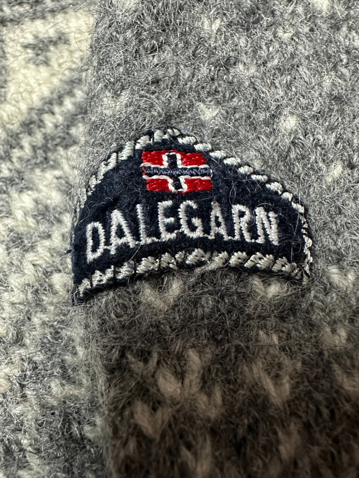 Norwegian wool Dale Garn Pure New Wool Cardigan Knit Vintage