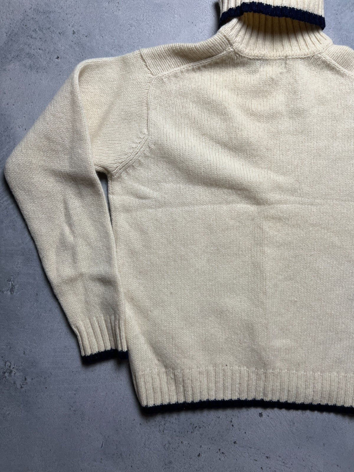 Diesel Vintage Distressed Knitwear Cream Wool Sweater 90's